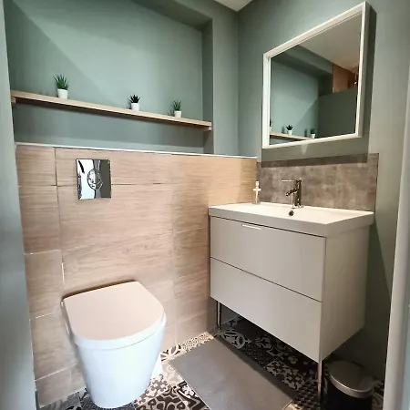 8 Pers 2 Douches Privatives Hypercentre * Clermont-Ferrand