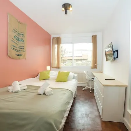 8 Pers 2 Douches Privatives Hypercentre * Clermont-Ferrand